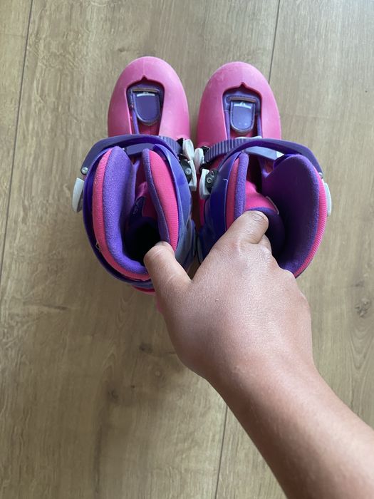 Vand role de fete oferta