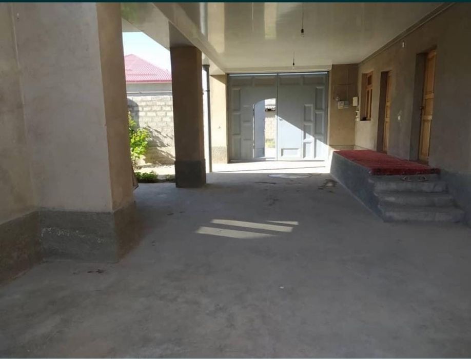 Уй сотилади. Бустонлик тумани Корабой кишлоги(Абай)Найман кучаси 27 уй