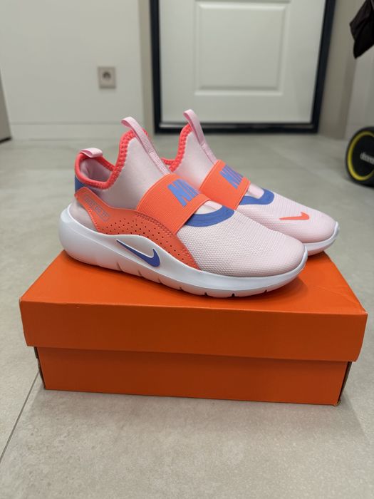 Продам кроссовки