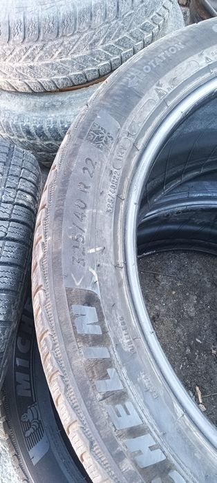 Гуми 285/45/22 и 385 /40/22 DOT 22