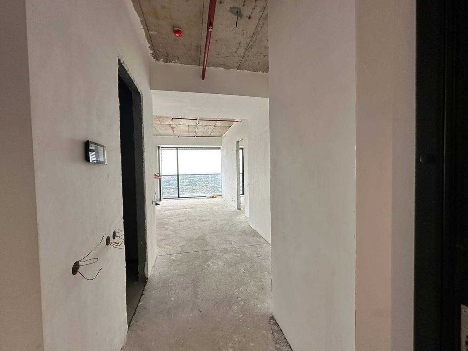 СРОЧНО ПРОДАЕТСЯ 2х ком квартира в ЖК "U-TOWER" 21-этаж