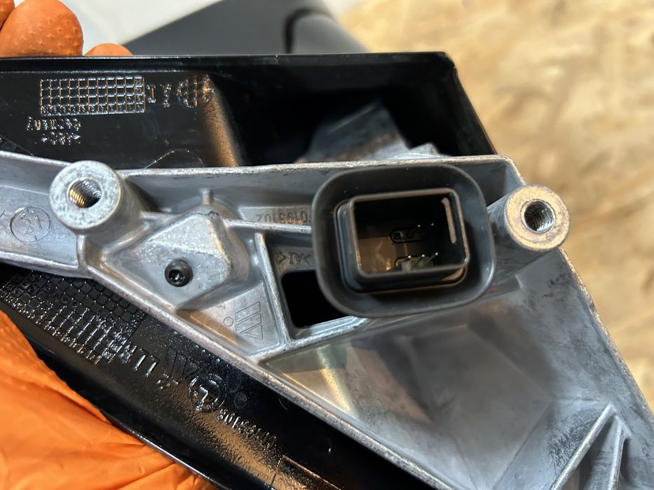 Oglinda bmw F44 seria 1 dreapta 2019-2022