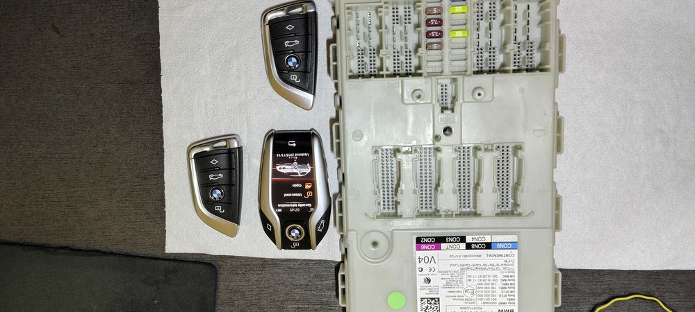 Cheie smart BMW cheie cu display BMW G30 G31 G38 G11 G01 G02 BMW X3 X4