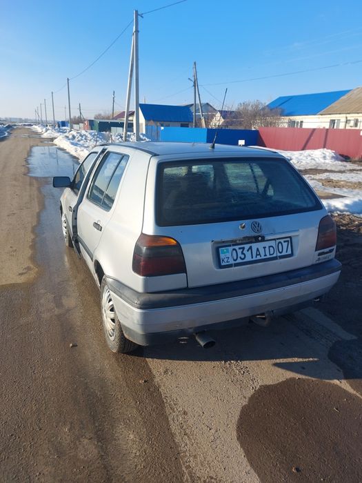 Продам гольф 3 .