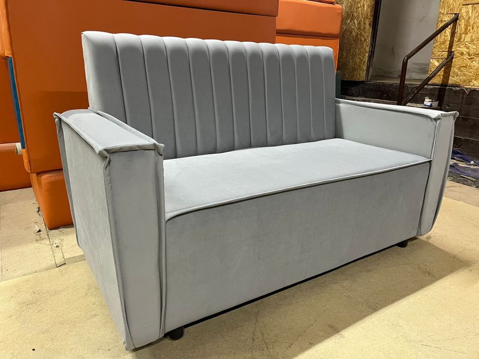 Диваны для кафе баров