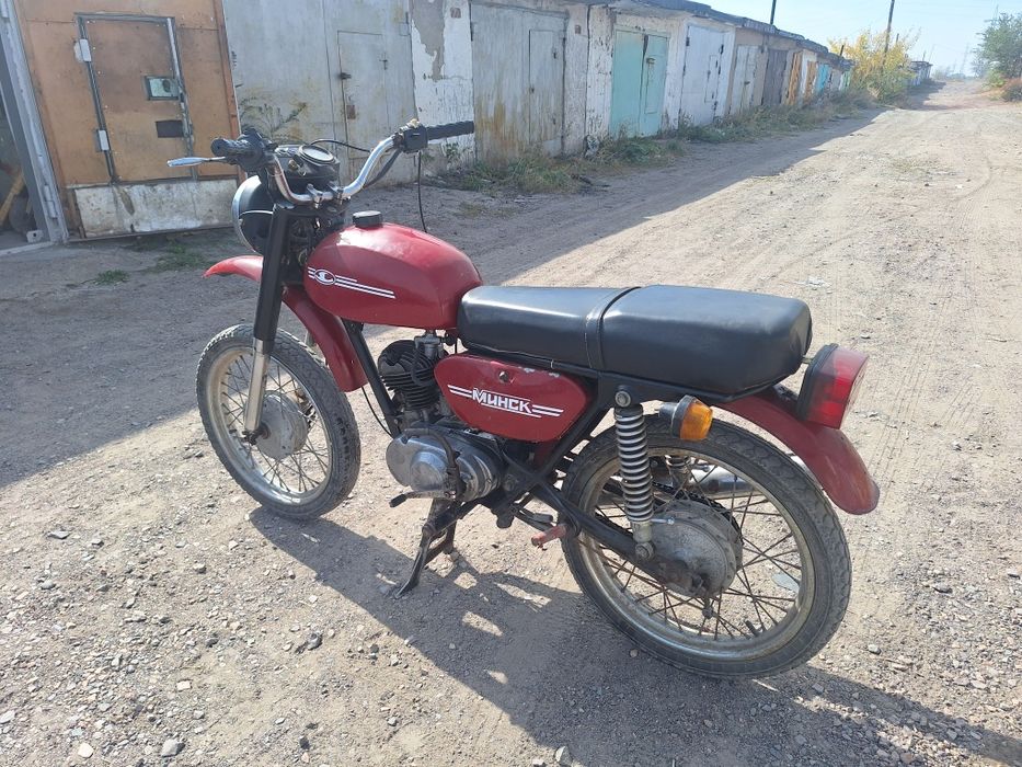 Мотоцикл Минск ммз-3.112