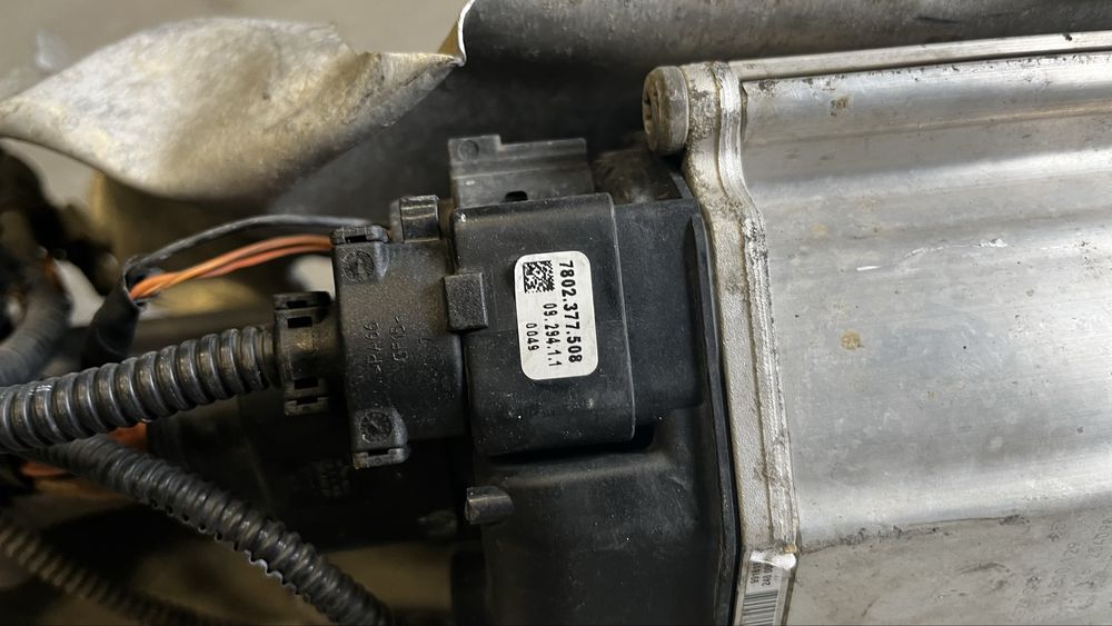 Volkswagen Caddy 3/4 кормилна рейка