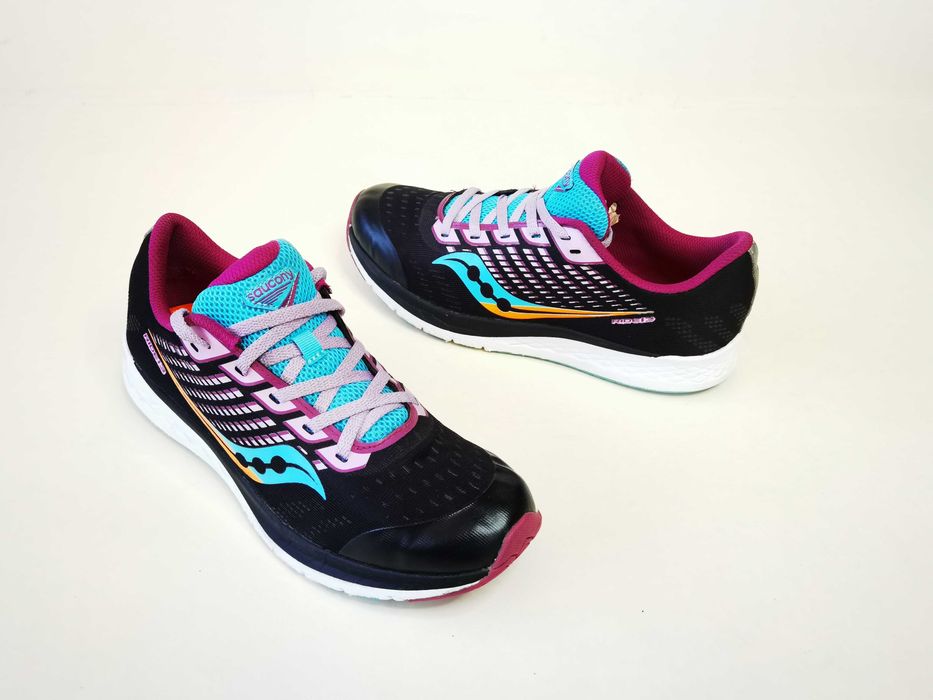 Adidasi alergare 38 39 dama copii  Ghete maraton SAUCONY Ride 13  Noi