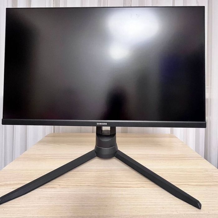 Samsung odyssey 24 144гц