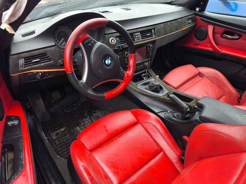 Dezmembrez BMW 320i E92 Europa (Volan stanga),an 2008 2.0i N43-170cp