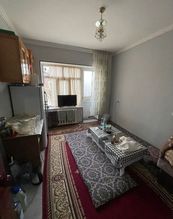 Срочно продаётся квартира 1/4/4