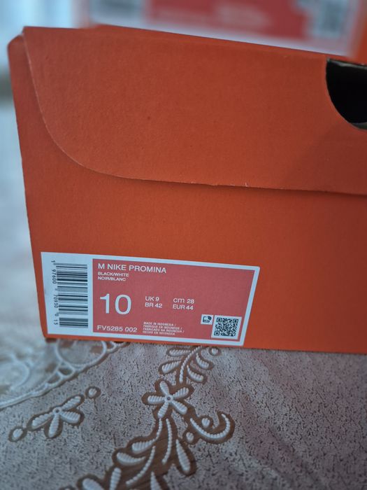 Оригинални маратонки Nike