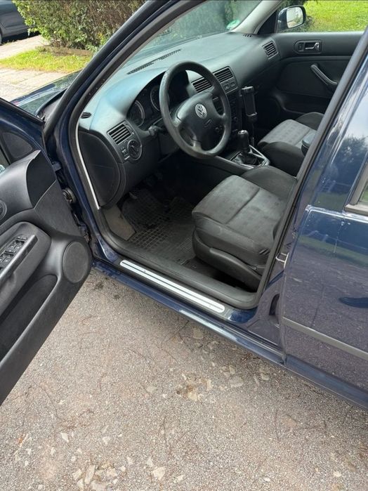 Vw golf 5 1.9 dti 102 cp