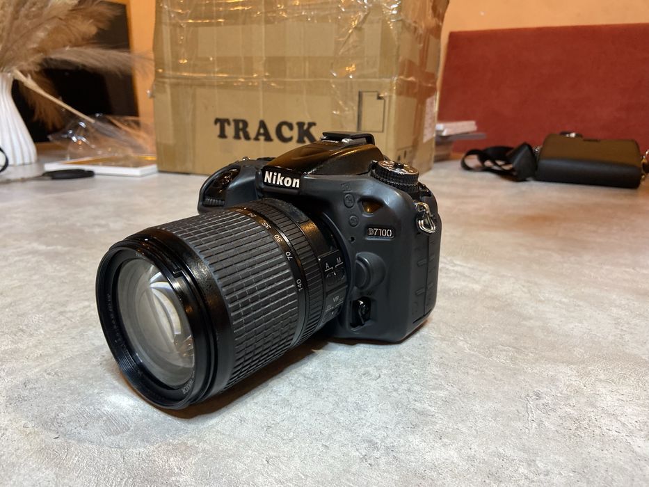 Фотоаппарат, Nikon