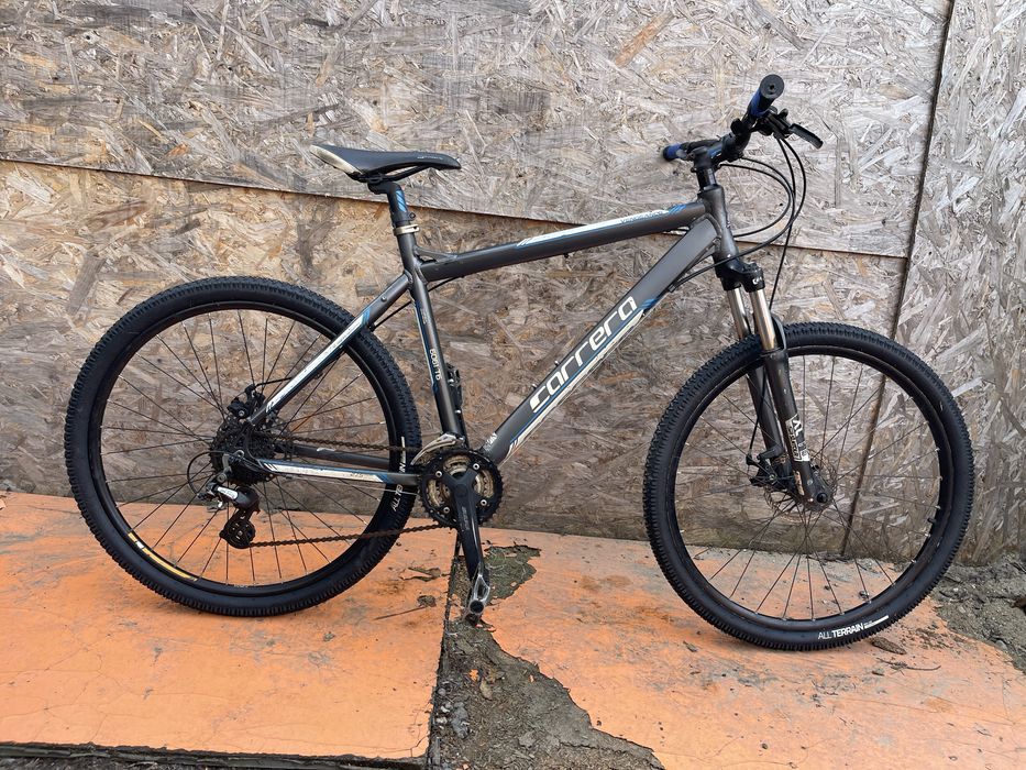 Bicicleta carrera vengeance frane pe disc cadru aluminiu roti 27.5”