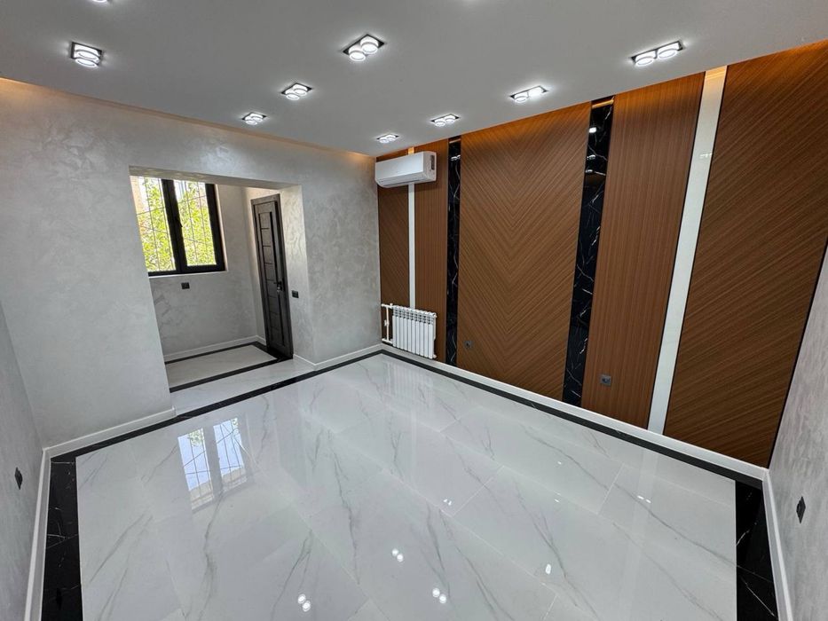 Юнусабад | Бадамзар - Продается нежилое помещение вдоль дороги 92м2