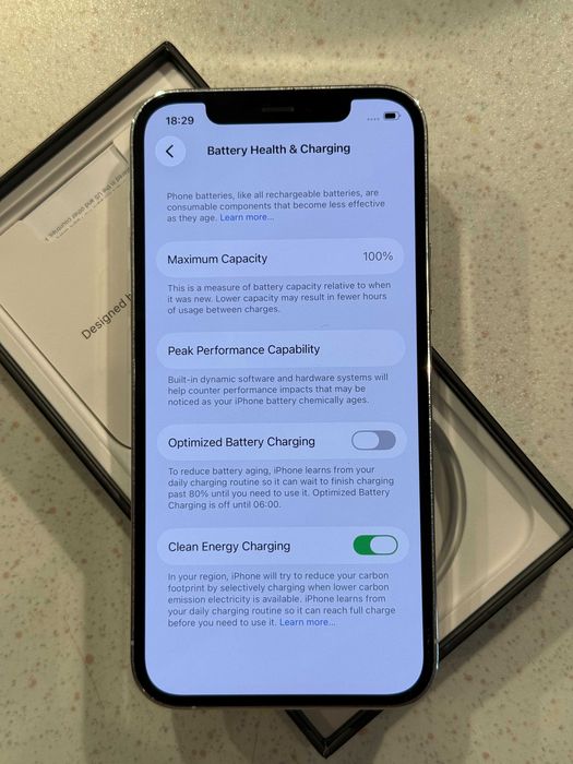 iPhone 12 Pro 128GB Silver (бял) – Отличен, 100% Батерия!