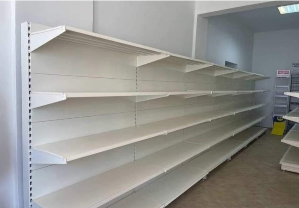 Rafturi metalice pentru magazine proveniență Italia
