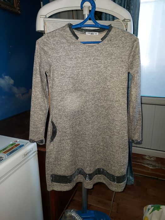 Продам женские вещи 44 р