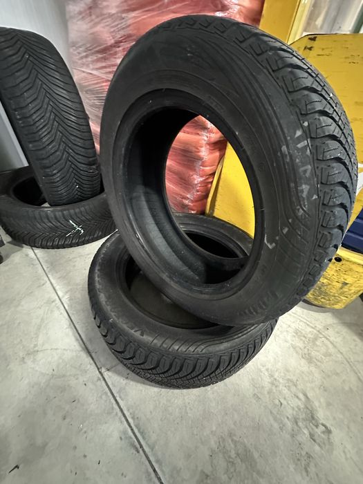 225/55/17 goodyer dot 2018