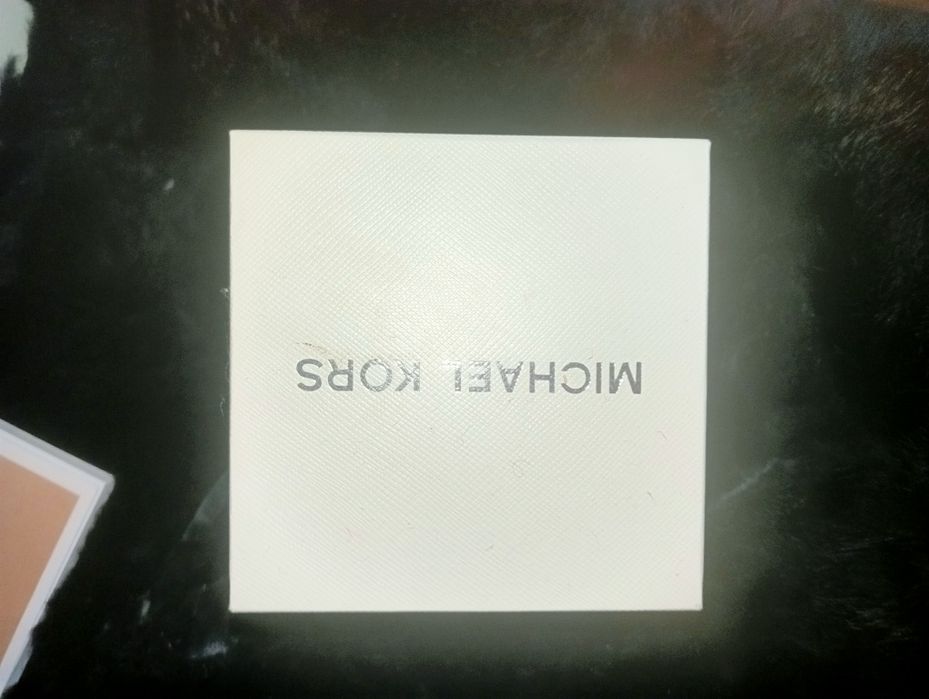 Часы доки все есть коробка тоже