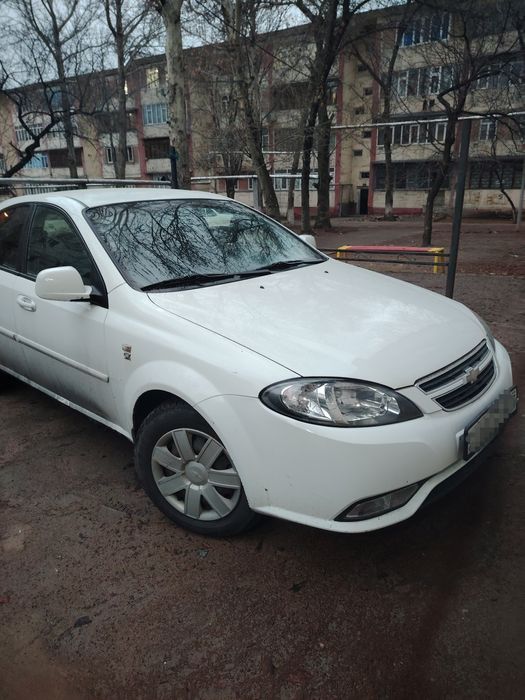 Gentra lacetti   1