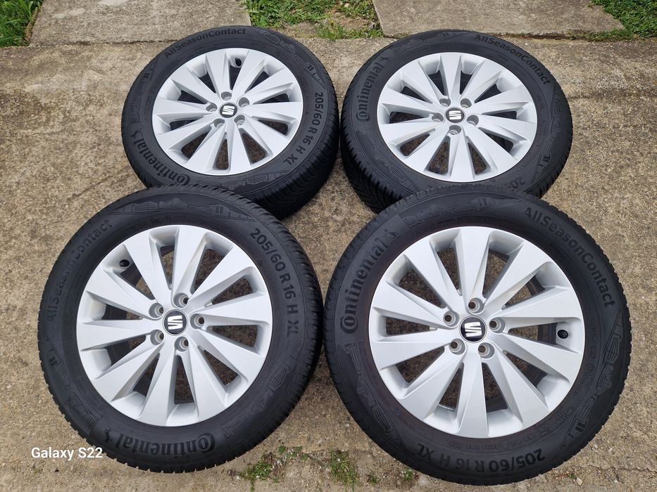 Roti/Jante Seat Arona anvelope All-season 205 60 16 Continetal