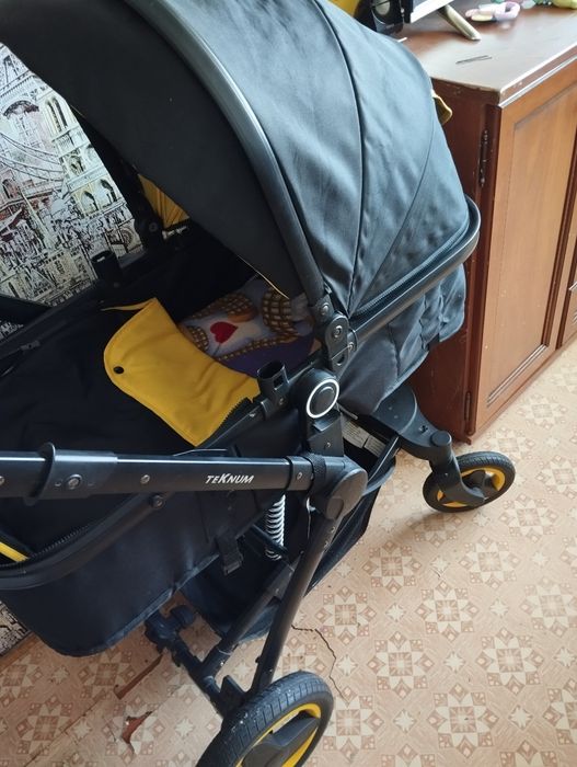 Продам  коляску за