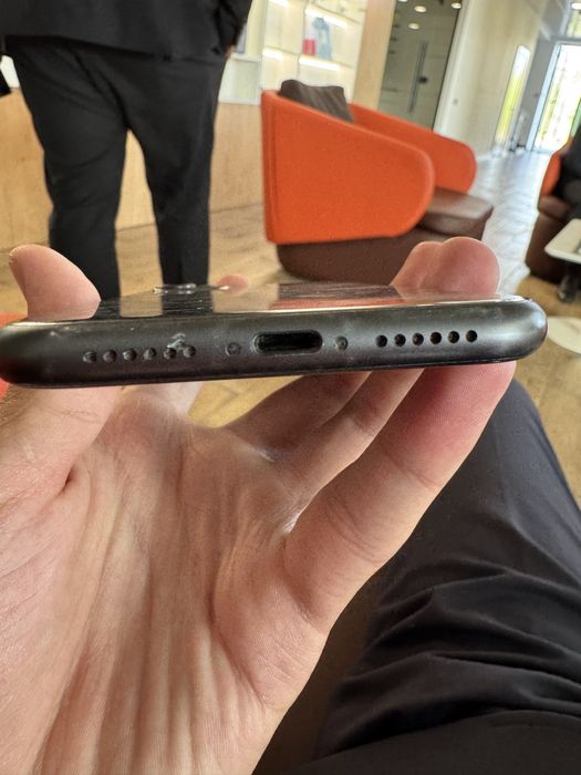 Айфон 11 64Гб черный, Iphone 11 64ГБ black