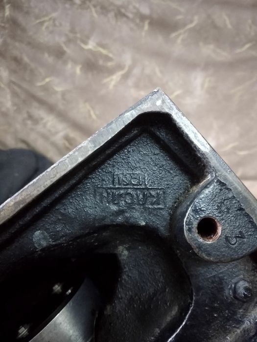 Чугунная статуэтка старинная