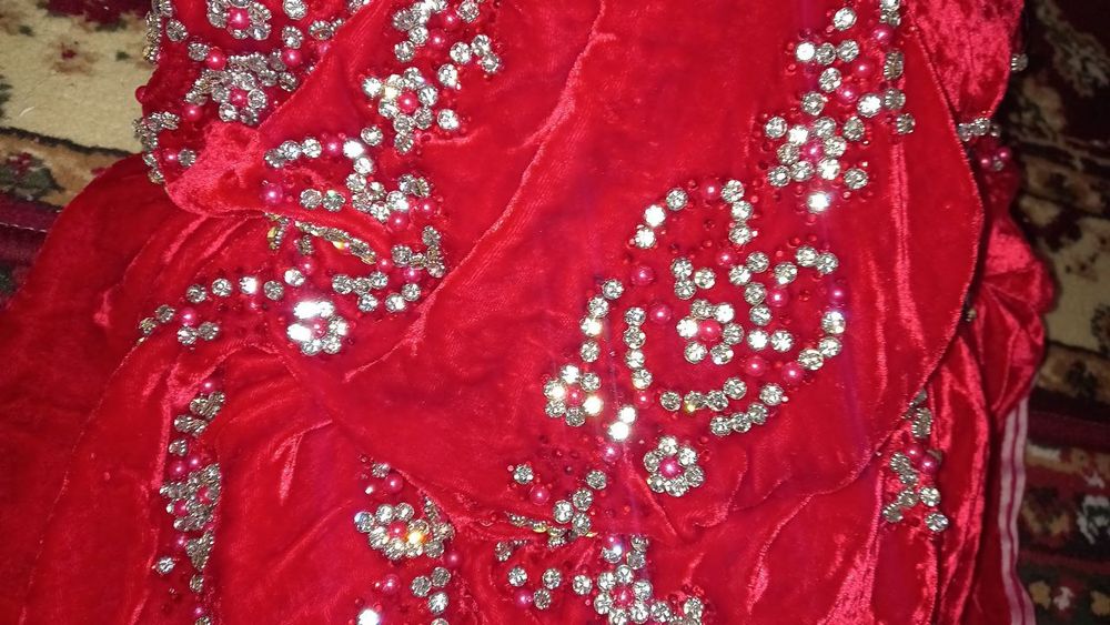 Материал 3 метр хозир модда 85$ Яна келишамиз