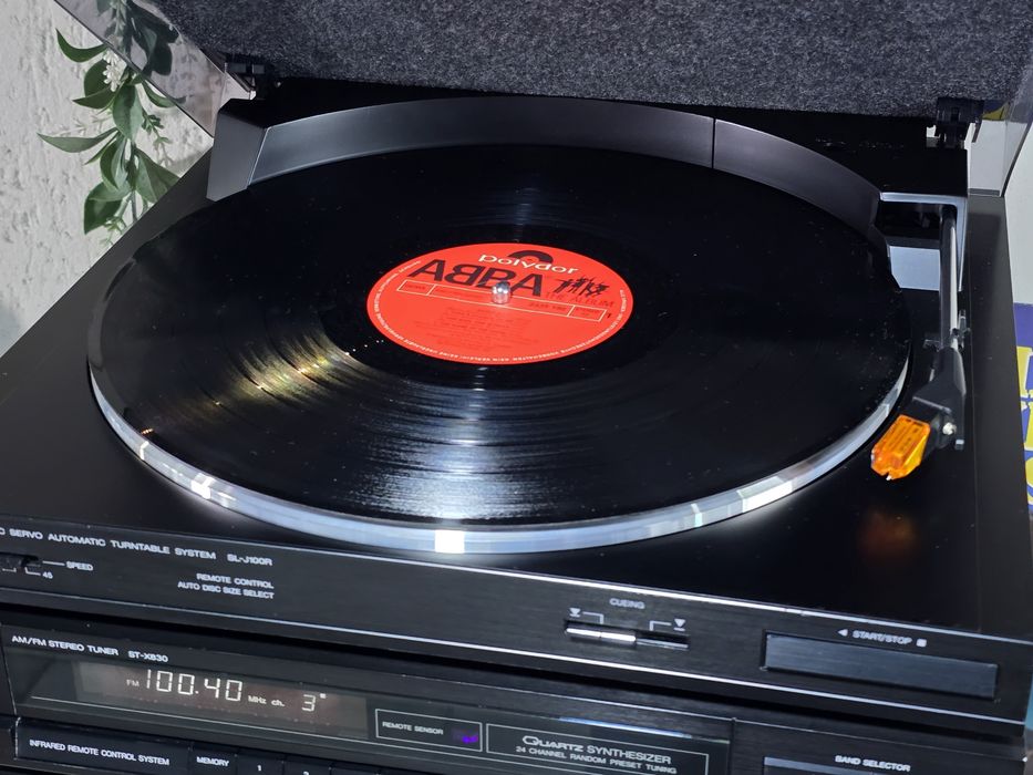 Linie audio TECHNICS x820, amplificator, deck,pick-up, tuner,cd player