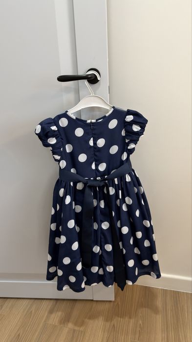 Все платья по 2000 тг