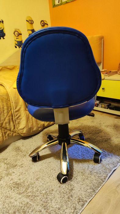 Детски стол за компютър (с подлакътници)