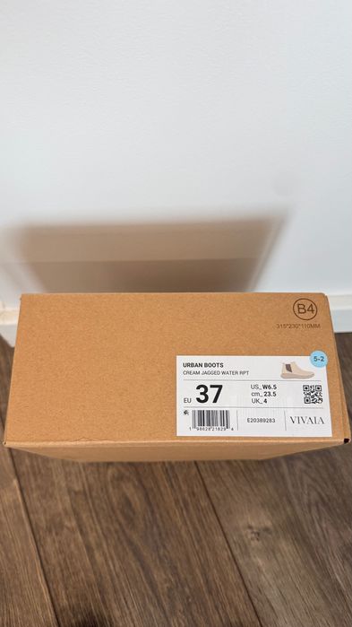 Vivaia Urban Boots Ghete slip-on / 37 NOI Pret initial 250€ = 1250 lei
