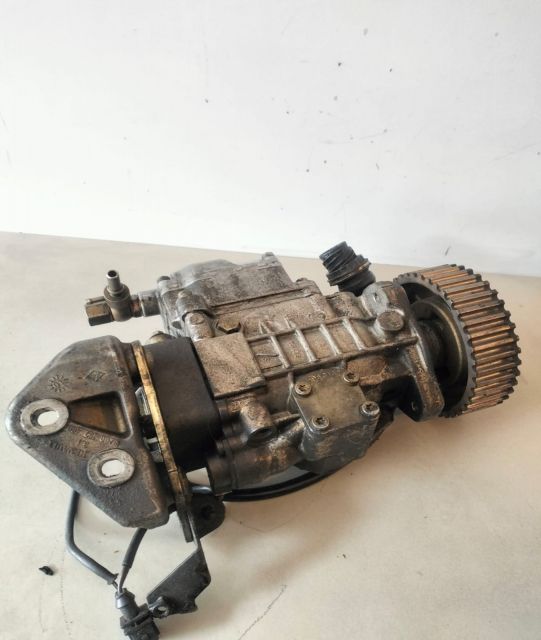 Pompa injectie 1.9 dti 8200048193 Renault Megane prima generatie (fac