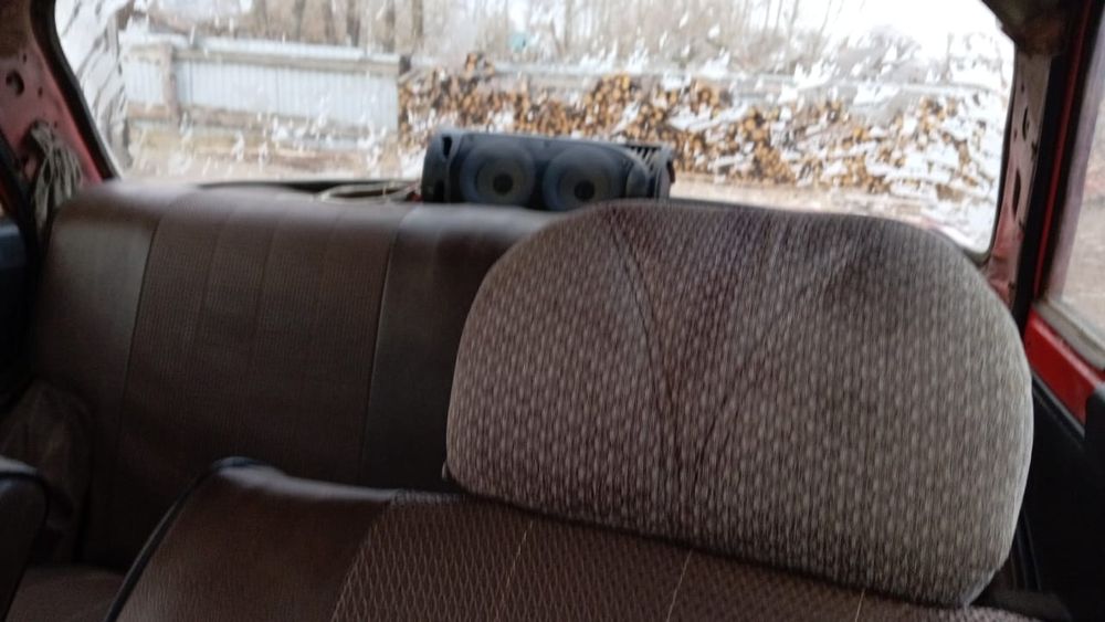 Москвич 1986 года