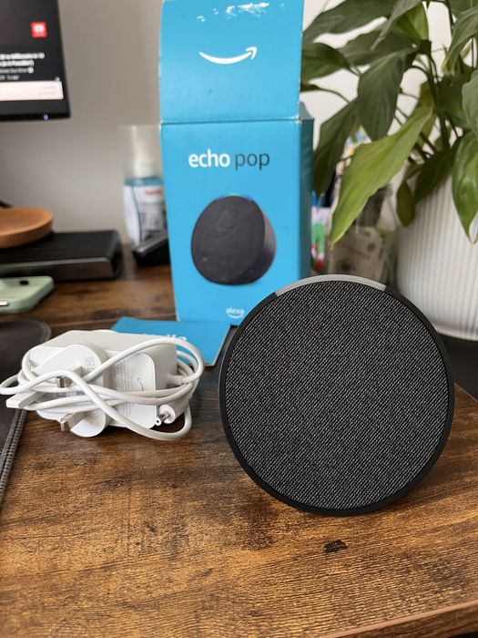 Amazon Echo Pop – Boxă inteligentă cu Alexa – Sunet de calitate - ca nouă