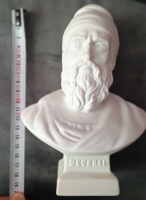 Statueta bust : Traian    ;  Decebal   ( pentru colectionari )