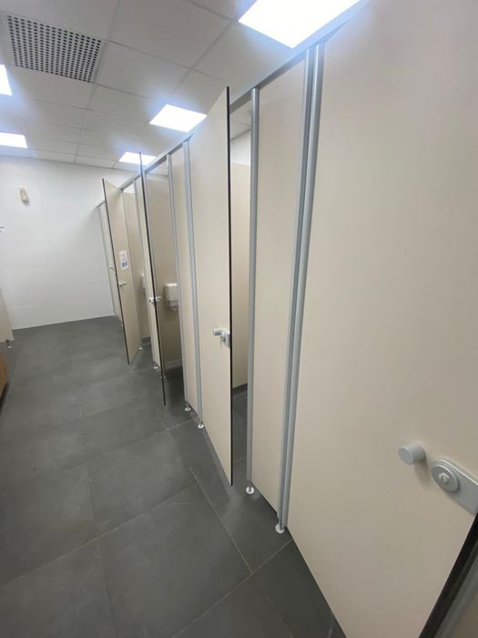 Кабинки для санузлов