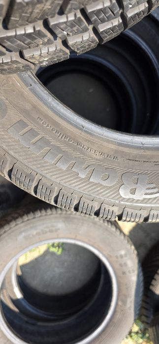 Гуми 2бр 195/60/15 - 1бр  - 45 евро