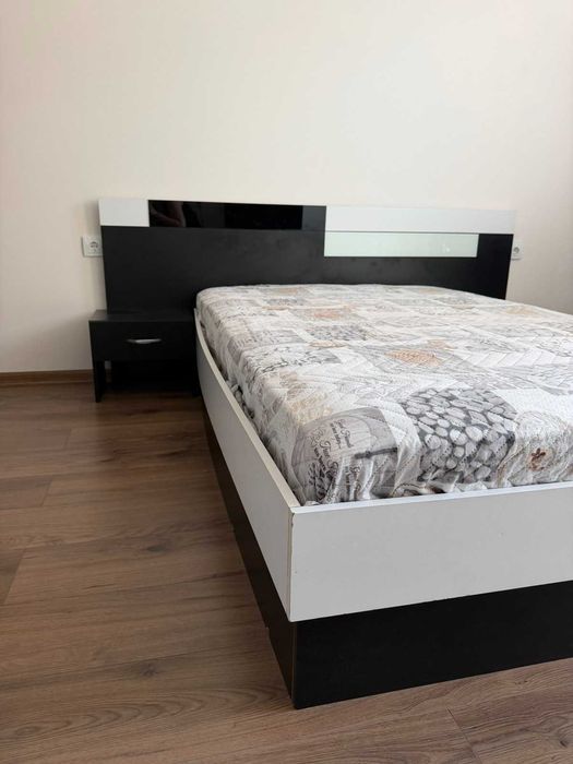 Спален комплект - спалня + гардероб + 2 нощни шкафчета + матрак