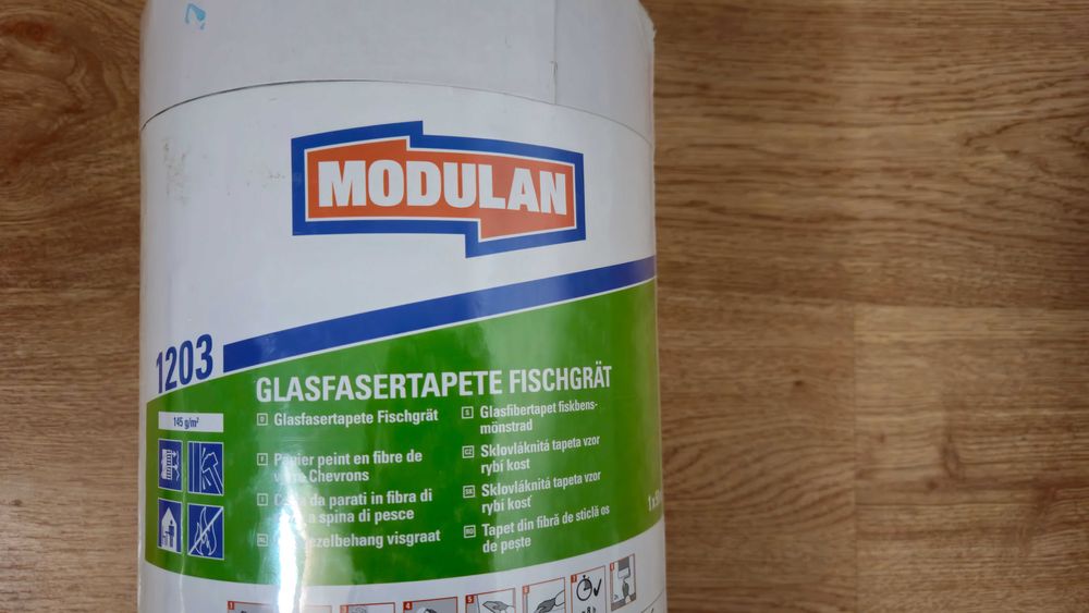 Vand tapet din fibra de sticla, doua modele 100 mp