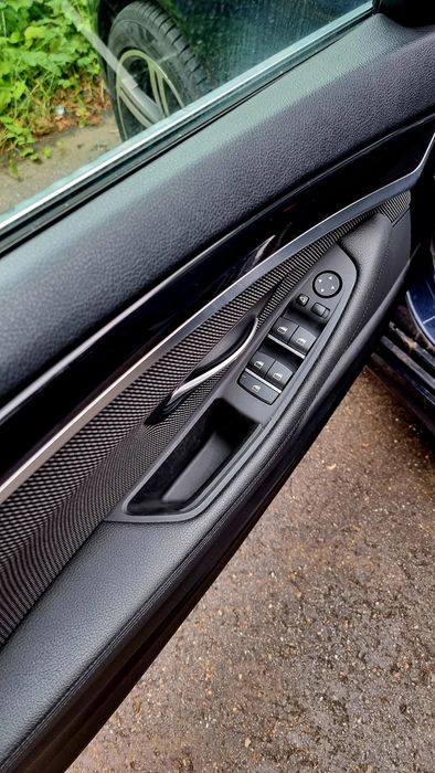 BMW F10 Seria 5 520d M-Packet