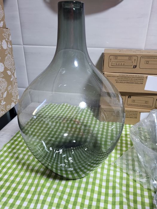 Vaza decorativa gri