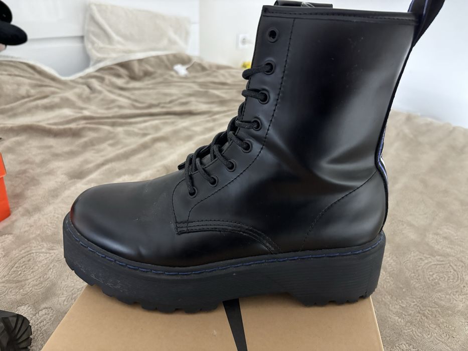 Дамски бото Replay