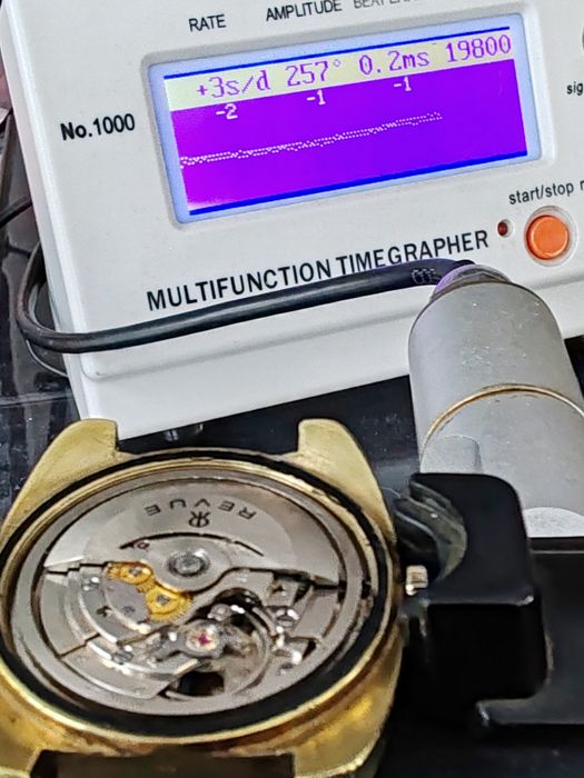 Ceas Revue Automatic Calendar 36 mm Funcționează Impecabil!