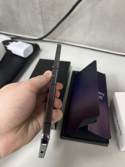 Samsung Galaxy Z Flip5G 256GB