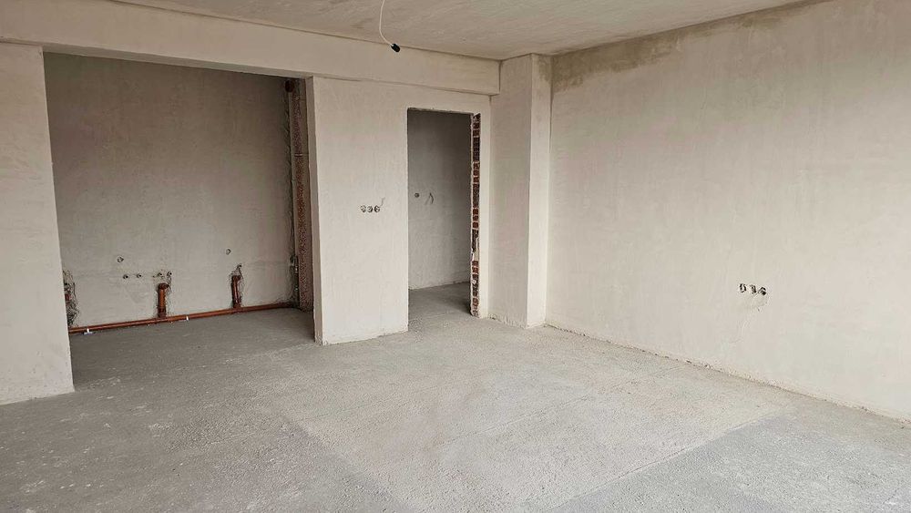 Продава се Двустаен апартамент в Пловдив, Остромила - 75 кв.м за 1147 €/кв.м - Снимка #5