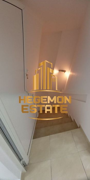 Продава се Магазин в Варна, Червен площад - 139 кв.м за 2159 €/кв.м - Снимка #2